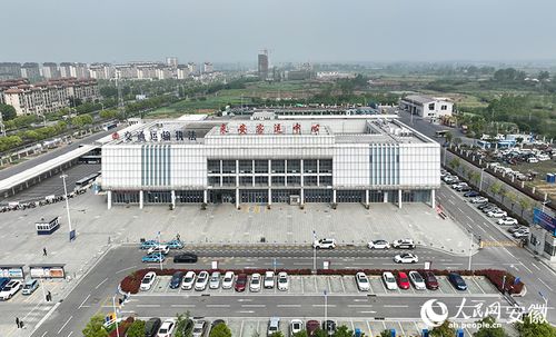 橋聯(lián)四海，路通八方——滁州運輸?shù)姆睒s圖景